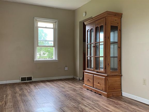 5th image of 441 Withworth Ave