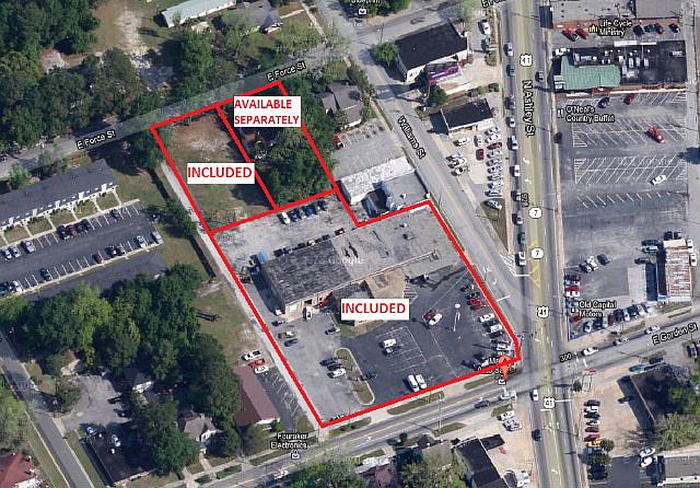 1st image of 210 E Gordon St