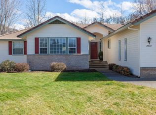 2530 Meadowcreek Dr, Medford, OR