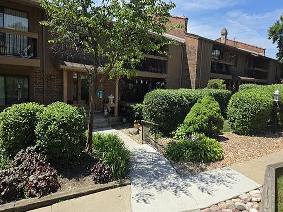 3rd image of 8090 Garfield Ave APT 3-1