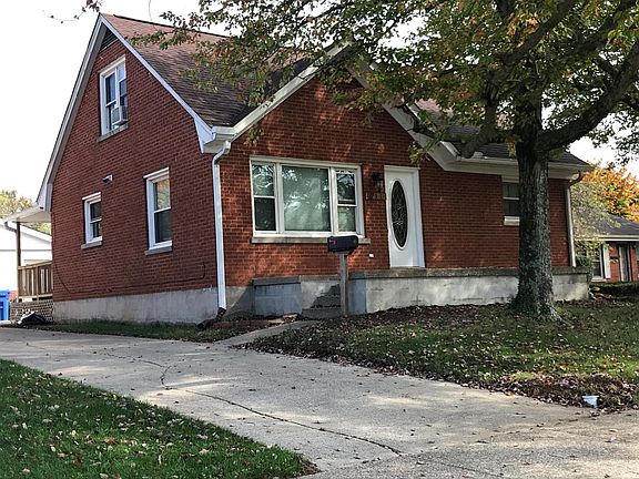 2nd image of 631 Rosewood Dr