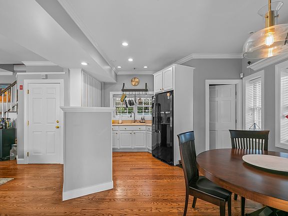 Dining Area/ Kitchen