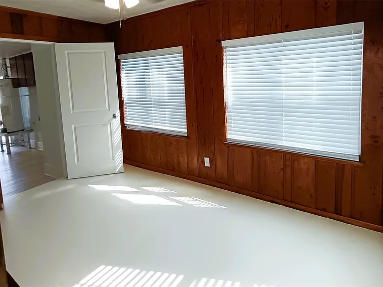 6906 Van Etten St — Photo 15