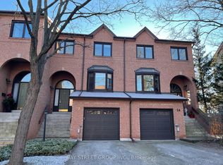 1100 Queens Ave #23, Oakville, ON L6H2B5