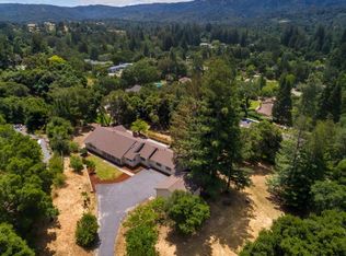 20 Navajo Pl, Portola Valley, CA 94028