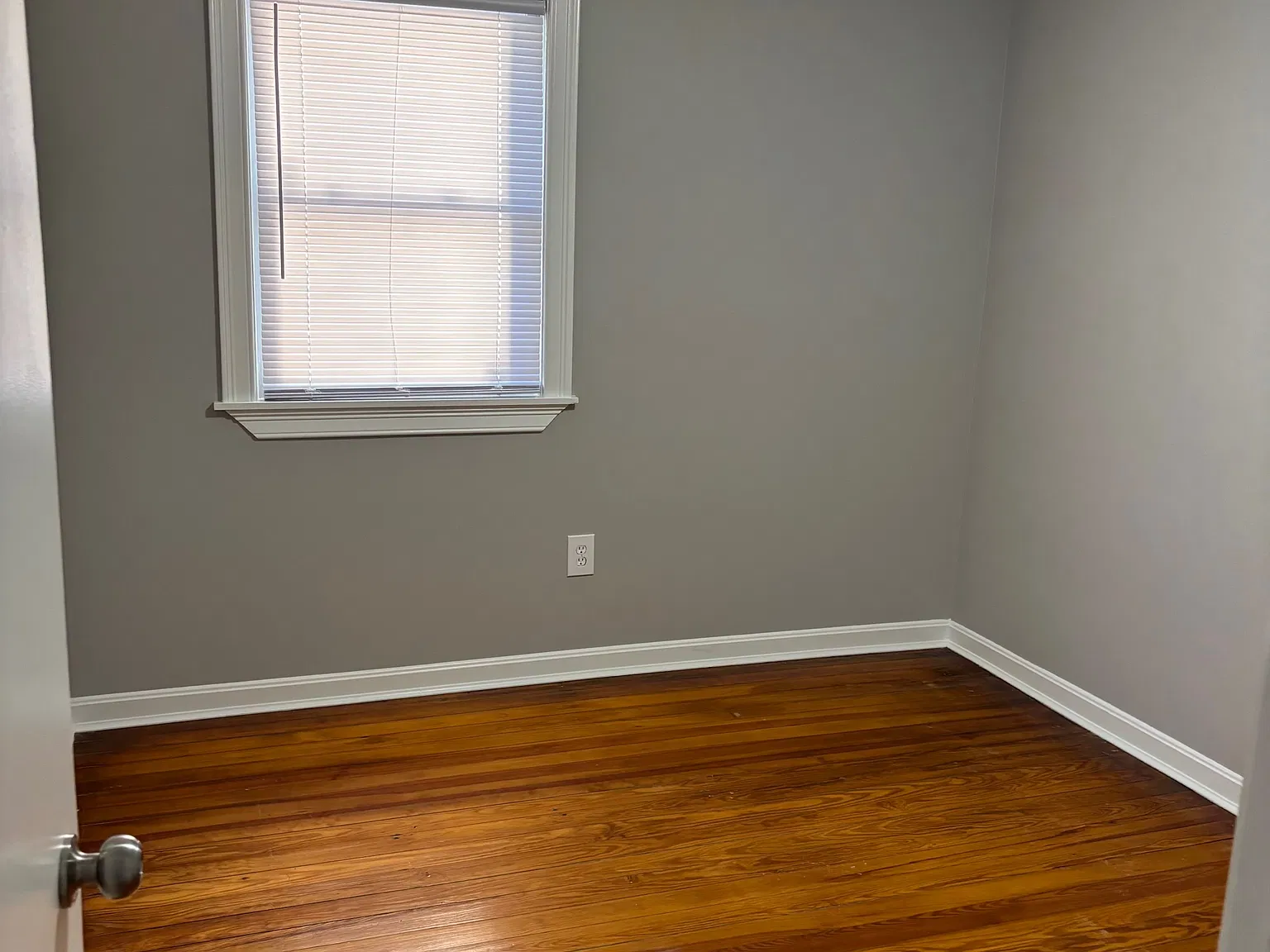 2 bed, $1,800 — Photo 2