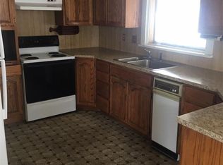 318 N Almira Ave, Connell, WA 99326