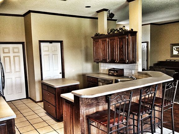 4th image of 1408 SW 131st Ter