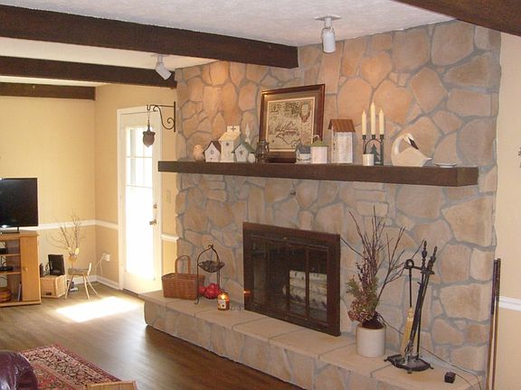 4th image of 2271 Cobblestone Ct