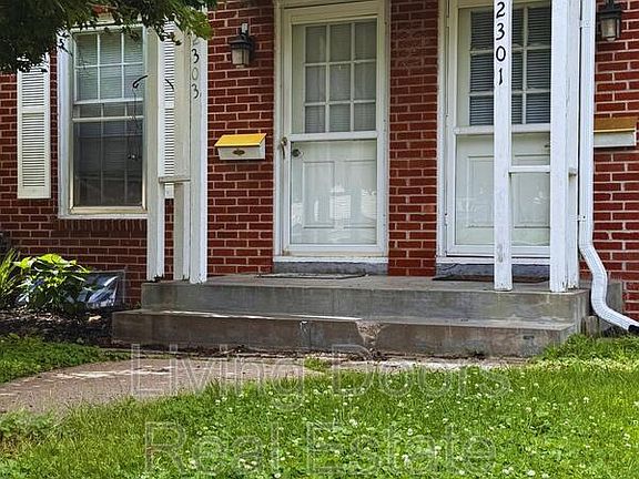 2nd image of 2301 South St
