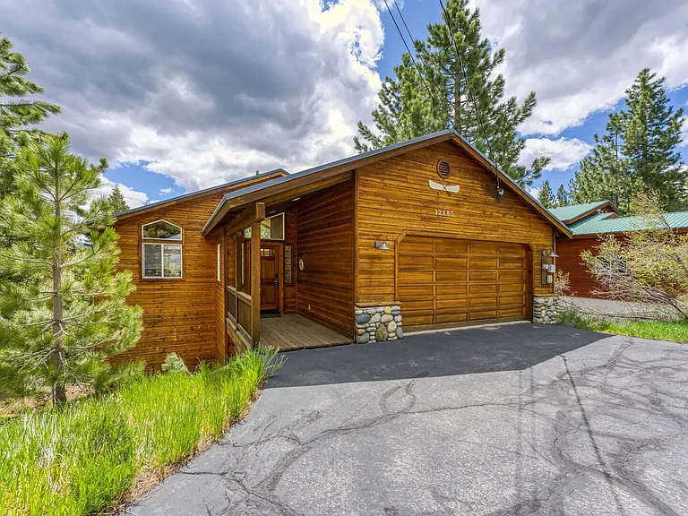 12983 Stockholm Way — Photo 3