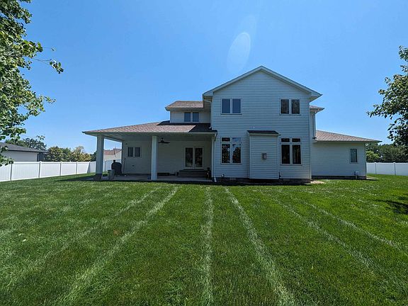 4th image of 116 Bennett Dr