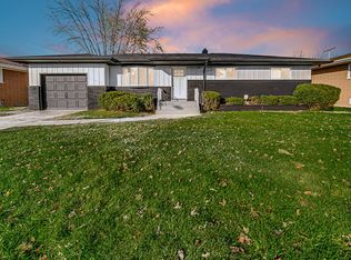220 E 52nd Ave, Gary, IN 46410