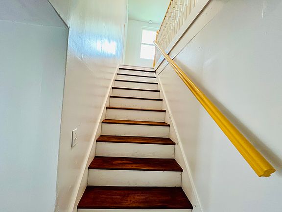 3rd image of 418 Beach 37 St #2