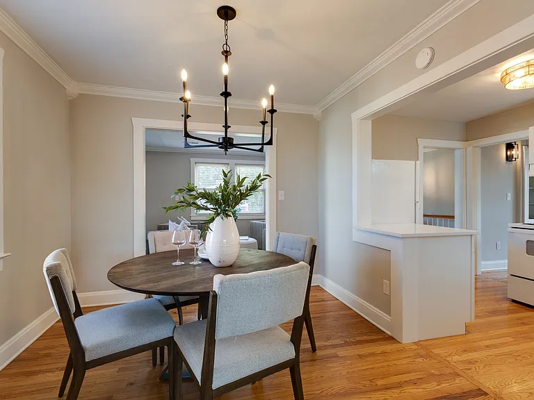 2313 Sunset Pl — Photo 37