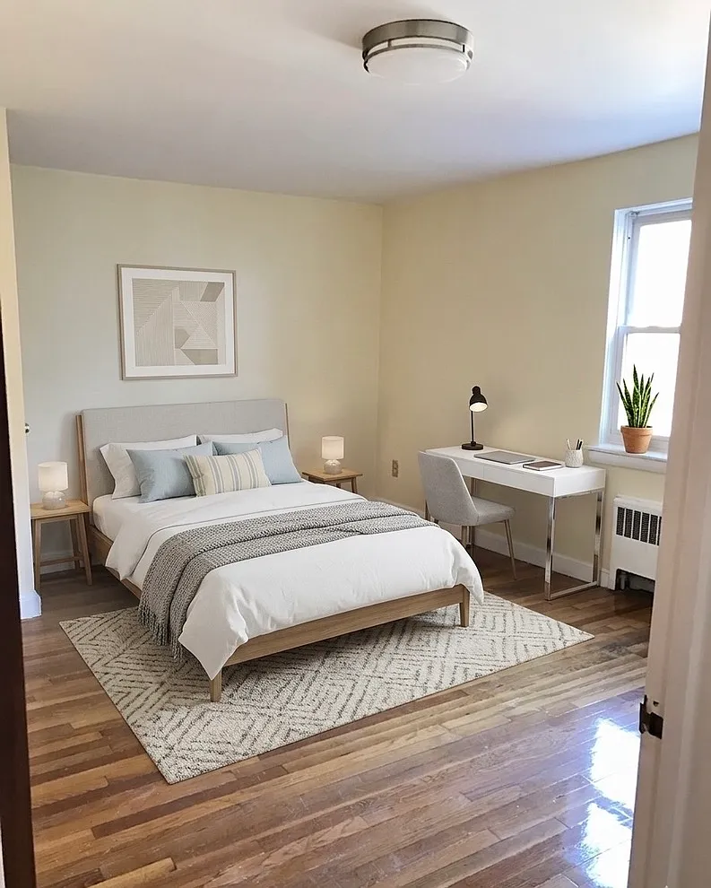 3 bed, 1225 sqft, $3,740 — Photo 4