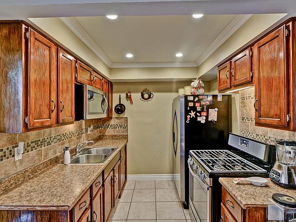 3rd image of 3840 N 43rd Ave APT 62