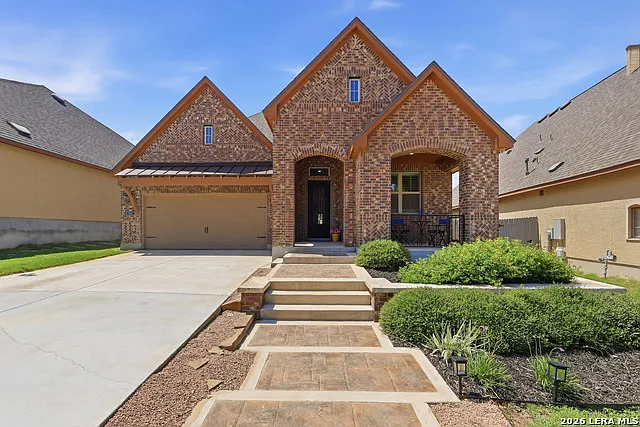 8647 Glass Gem Dr