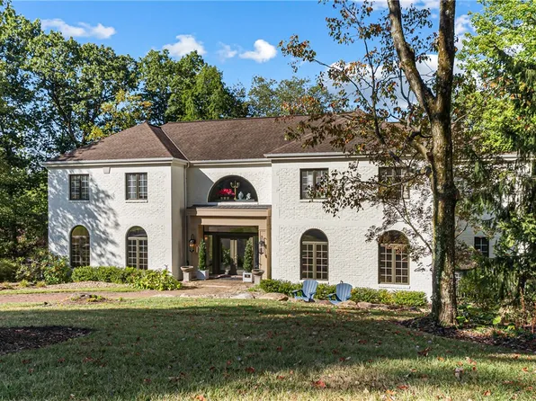 76 Fair Oaks Dr, Pittsburgh, PA 15238