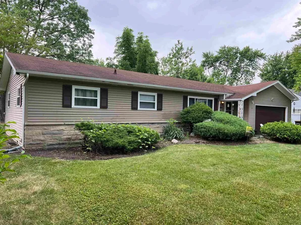 2814 Ridgeway Dr, Fort Wayne, IN 46816