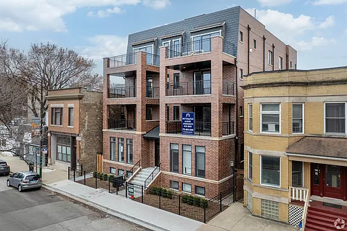 1647 W Irving Park Rd #1W Photo 1 1647 W Irving Park Rd #1W Photo 1