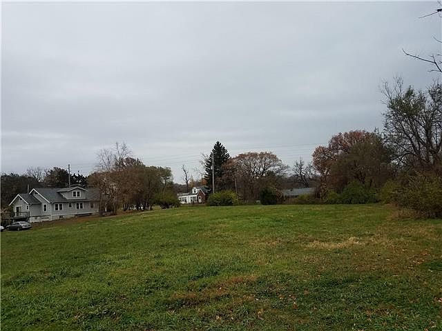 1st image of 1453 S 51st St