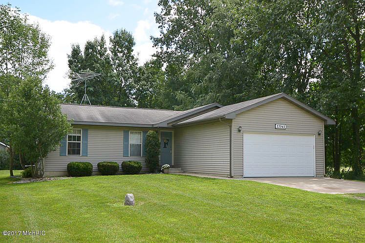 1st image of 23945 Lake Shore Dr