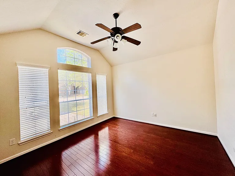 26123 Ginger Gables Ln — Photo 5