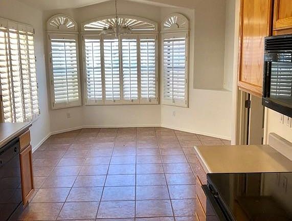5th image of 3010 E Friess Dr