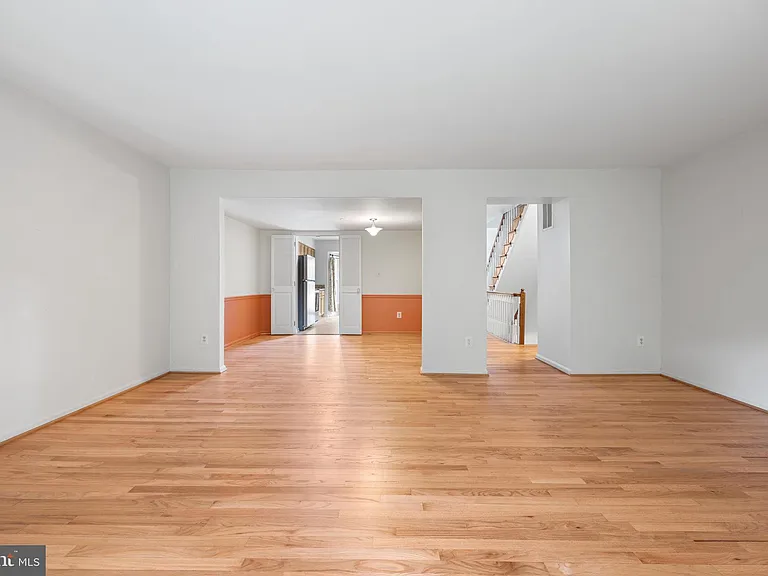 1260 Masters Dr — Photo 14