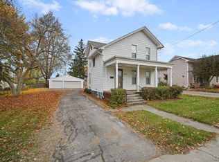 225 Seeley St, Adrian, MI 49221