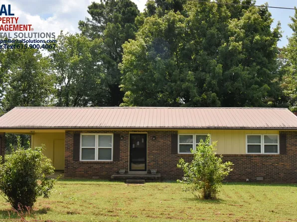 1910 Russell Dr, Murfreesboro, TN 37130