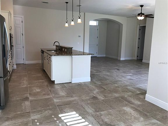 3rd image of 38917 Harborwoods Pl