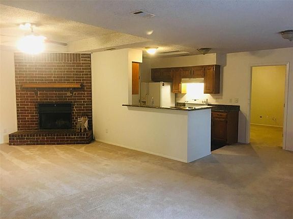 2nd image of 8897 Marilyn Dr