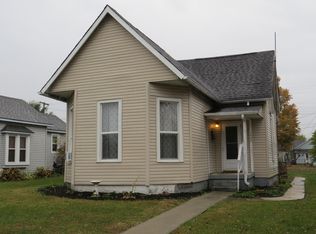 1409 Lafayette Ave, Columbus, IN 47201