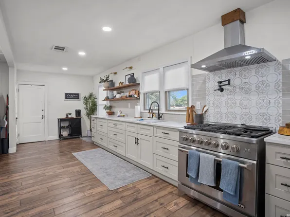 138 Greenlawn, San Antonio, TX 78201