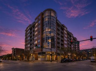 1200 W Monroe St APT 607, Chicago, IL 60607