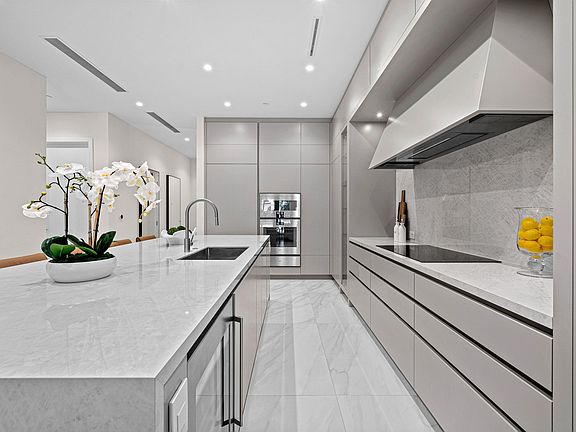 4th image of 220 SE Mizner Boulevard #102
