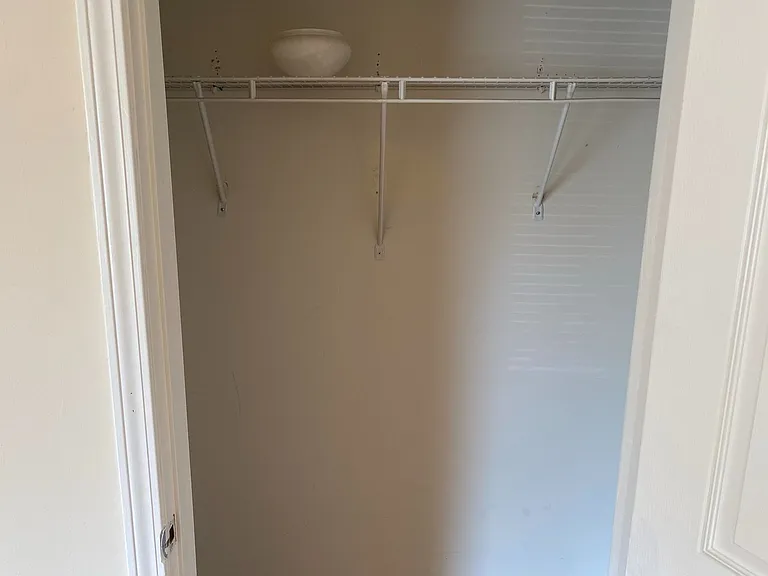 339 Park Ave — Photo 32