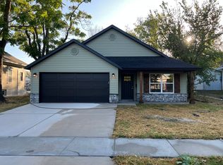 2015 Annie Baxter Ave, Joplin, MO 64804