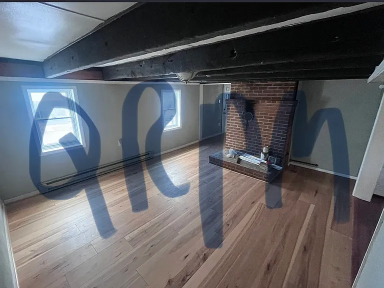 309 S Maple Ave — Photo 1