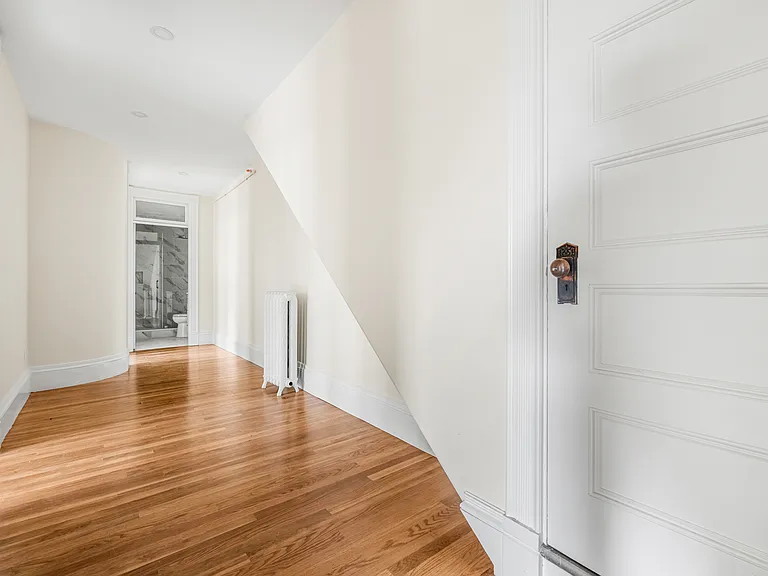 18 Loring Ave #2 — Photo 1