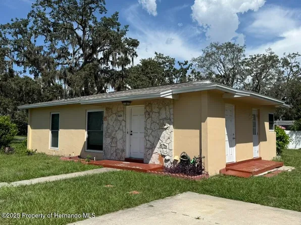 6821 Pinehurst Dr, Spring Hill, FL 34606