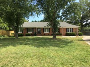 5615 Carmel Rd, Charlotte, NC 28226