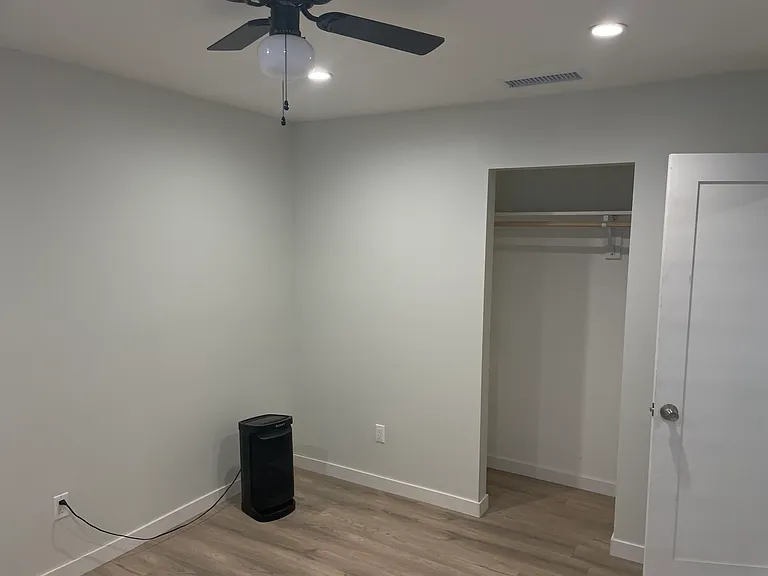 13641 Nelson Ave — Photo 11