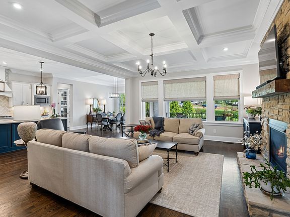 4th image of 3012 Littlebury Park Dr