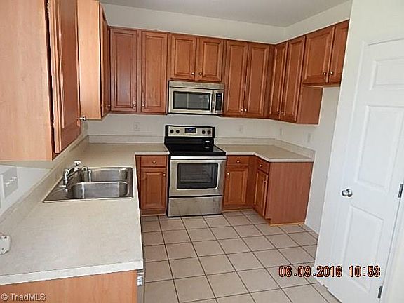 5th image of 418 Timbercreek Dr