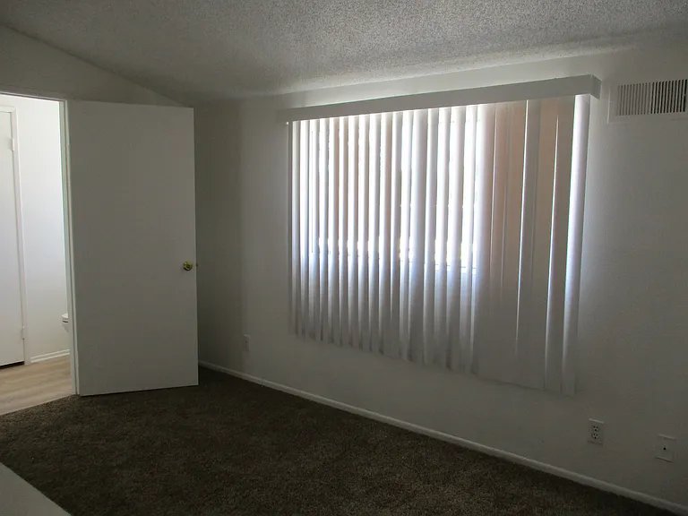 7005 Jordan Ave #209 — Photo 8