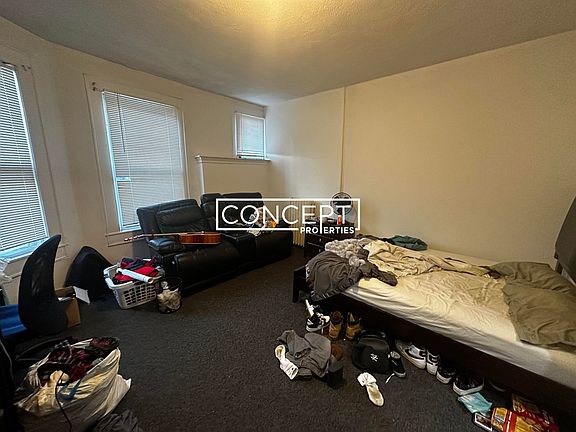 5th image of 218 Hemenway St #2X