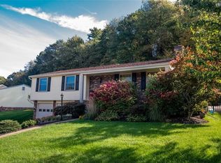 9582 Saratoga Dr, Pittsburgh, PA 15237